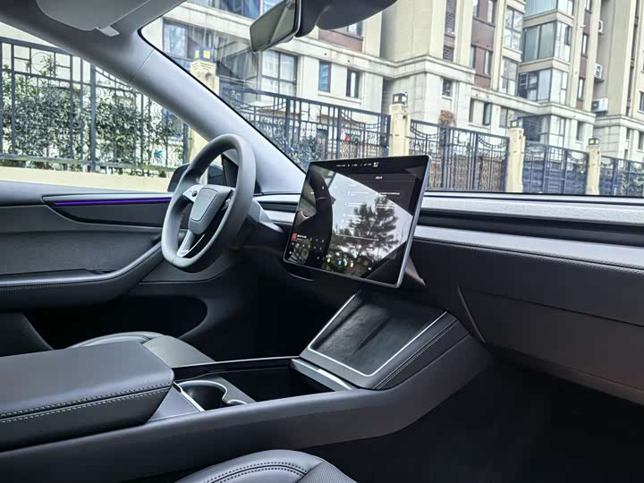 Фото 9 - Tesla Model Y
