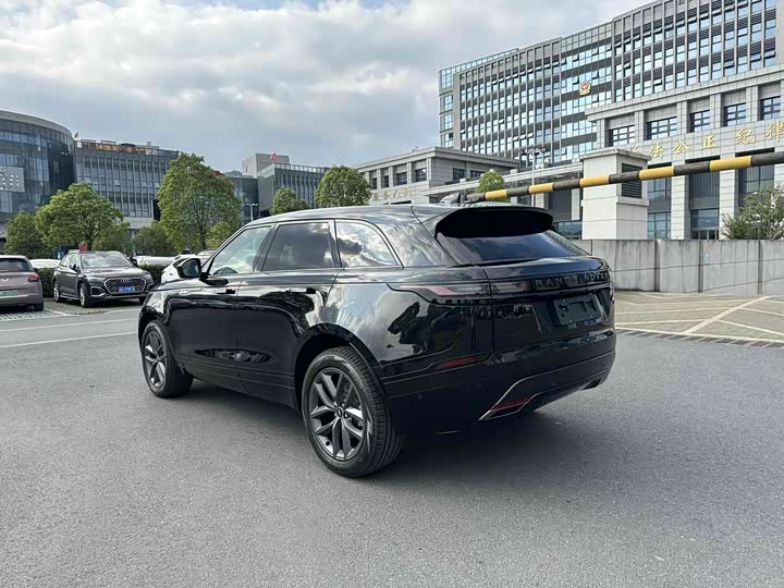 Фото 3 - Land Rover Range Rover Velar
