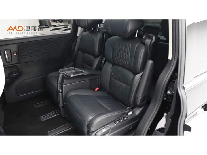 Фото 7 - Honda Elysion