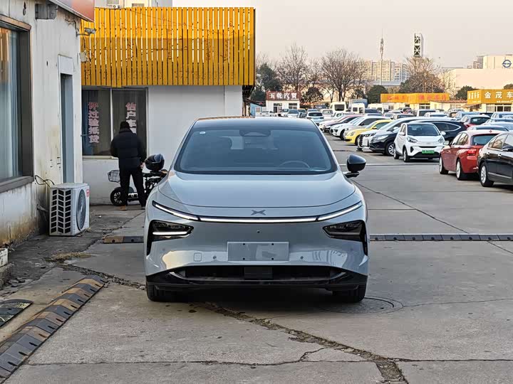 Photo 2 - XPeng G7