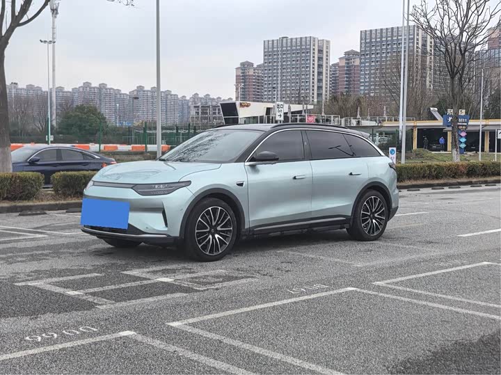 Фото 1 - Leapmotor C11