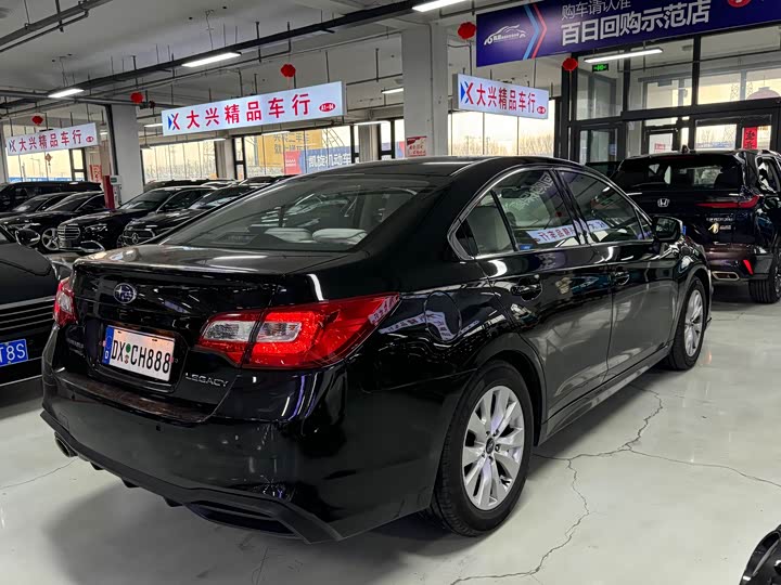 Фото 7 - Subaru Legacy Sport