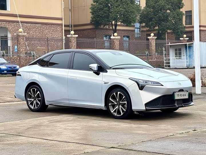 Фото 3 - GAC Aion S Plus