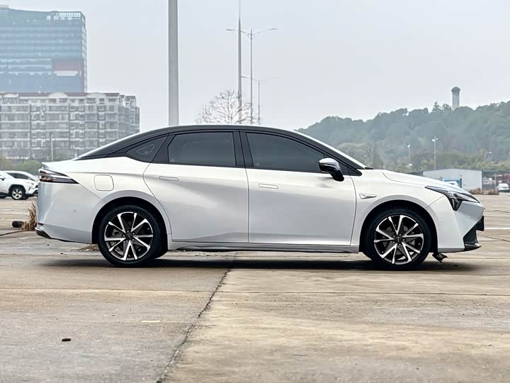 Фото 4 - GAC Aion S Plus