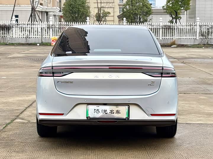 Фото 6 - GAC Aion S Plus