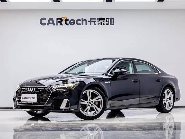 Фото 1 - Audi A7L