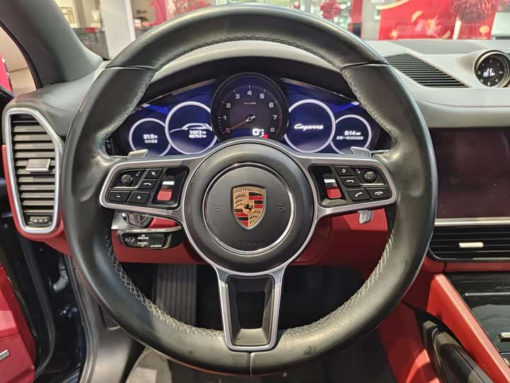 Фото 3 - Porsche Cayenne