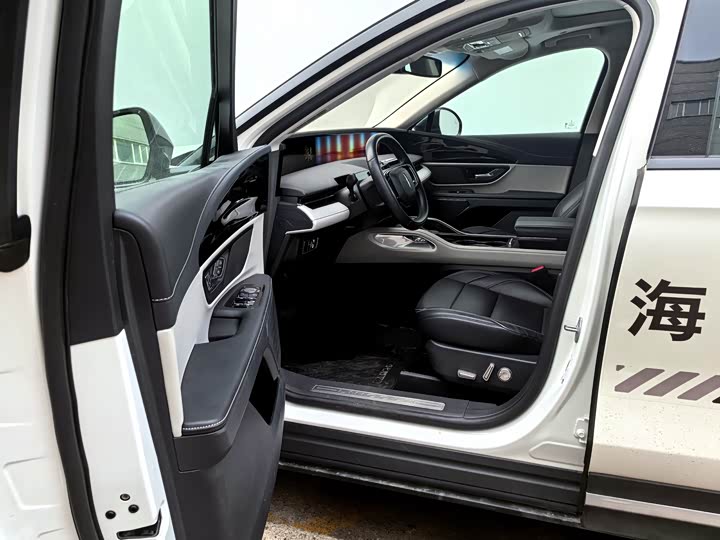 Фото 8 - Lincoln Nautilus