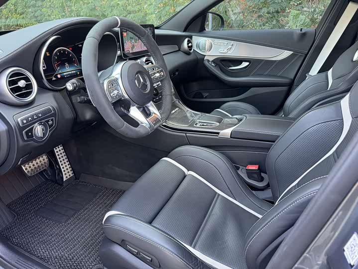 Фото 5 - Mercedes-Benz C-Class AMG