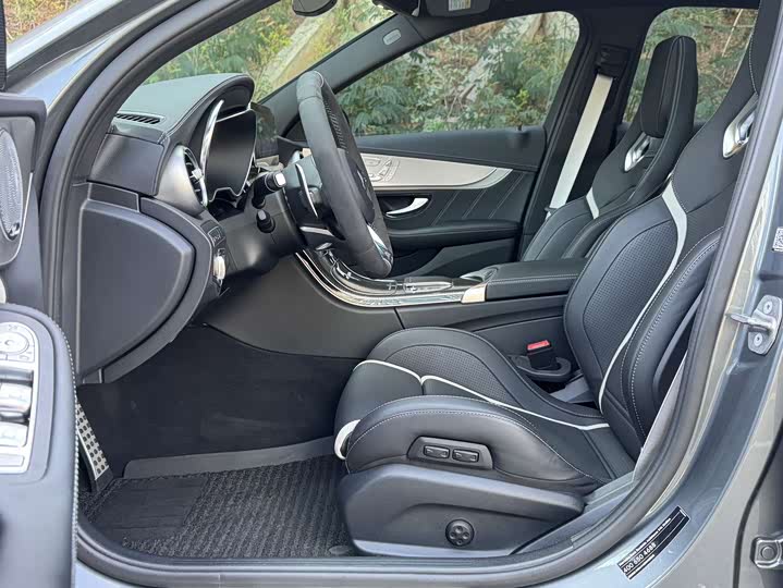 Фото 8 - Mercedes-Benz C-Class AMG