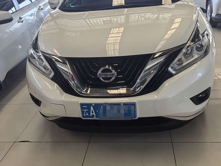 Photo 2 - Nissan Murano