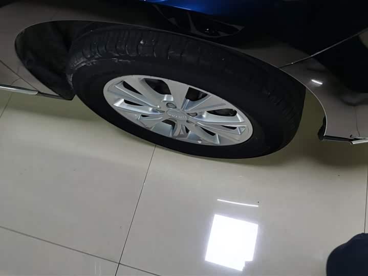 Фото 6 - Haval M6