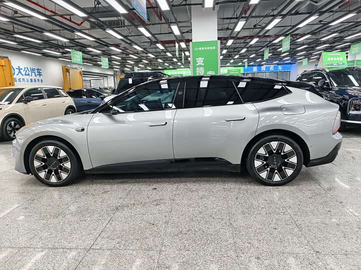 Фото 5 - Audi × SAIC E5 Sportback