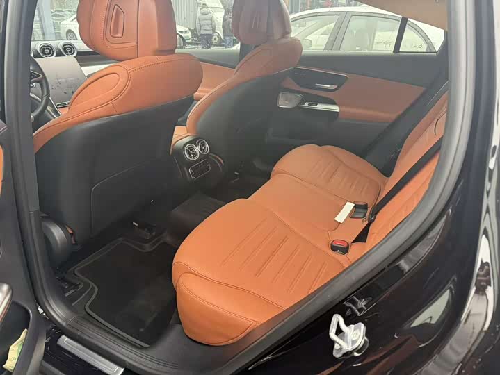 Фото 4 - Mercedes-Benz GLC-Class