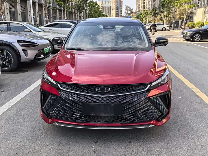 Фото 2 - Geely Emgrand L