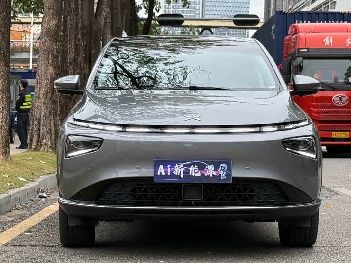 Фото 2 - XPeng G3