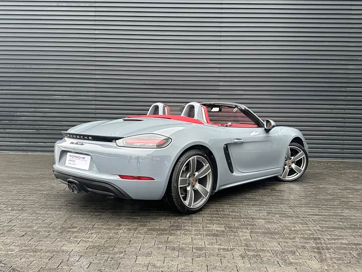 Фото 9 - Porsche 718