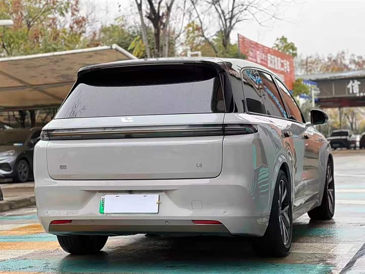 Фото 3 - LiXiang L8