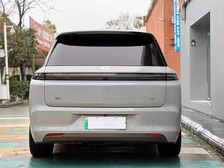 Фото 6 - LiXiang L8