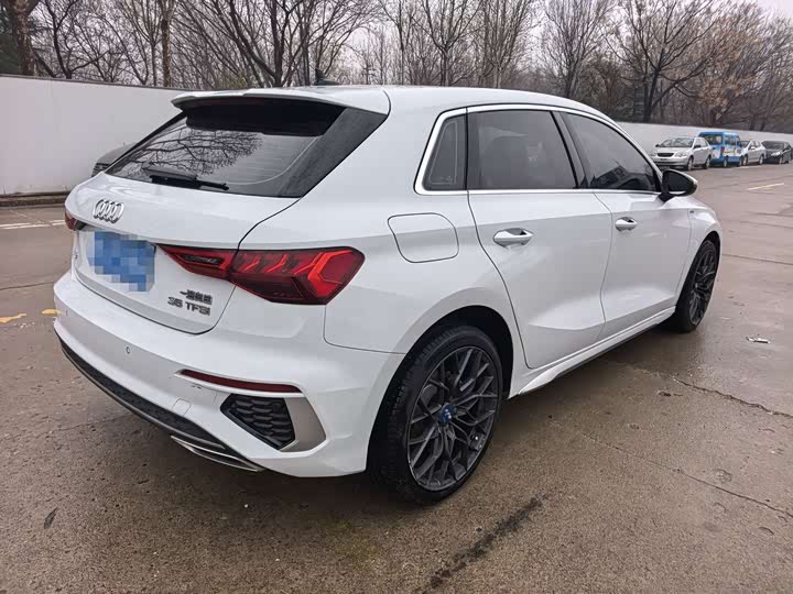 Фото 4 - Audi A3