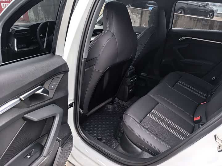 Фото 9 - Audi A3