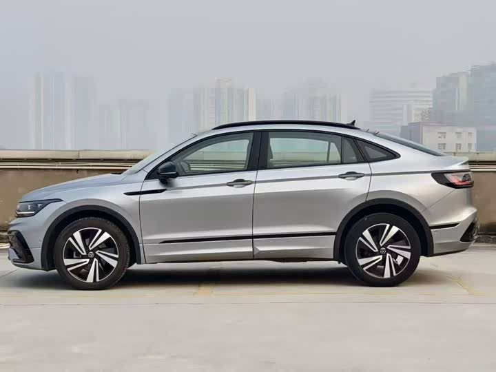 Photo 4 - Volkswagen Tiguan X
