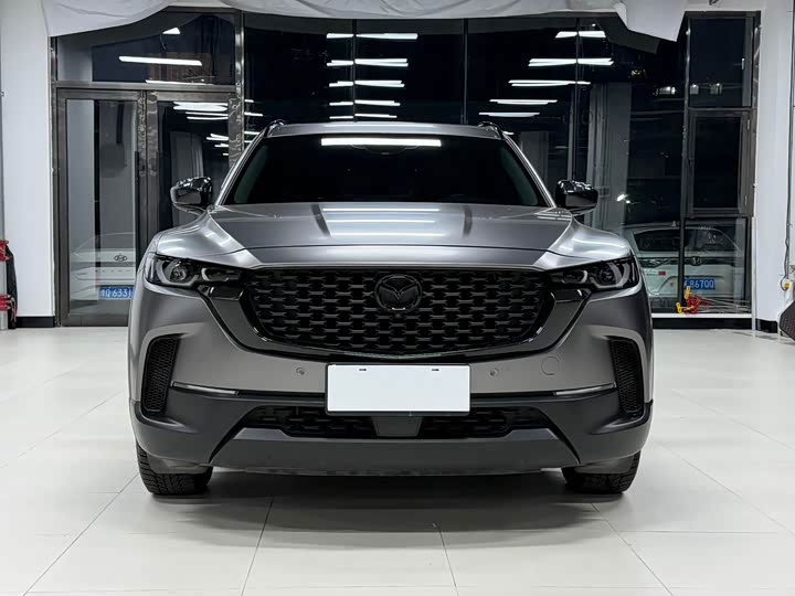 Фото 2 - Mazda CX-50