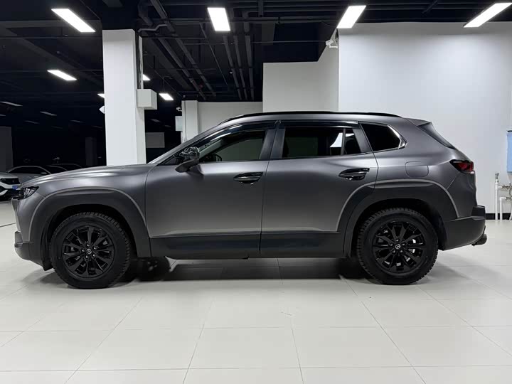 Фото 8 - Mazda CX-50