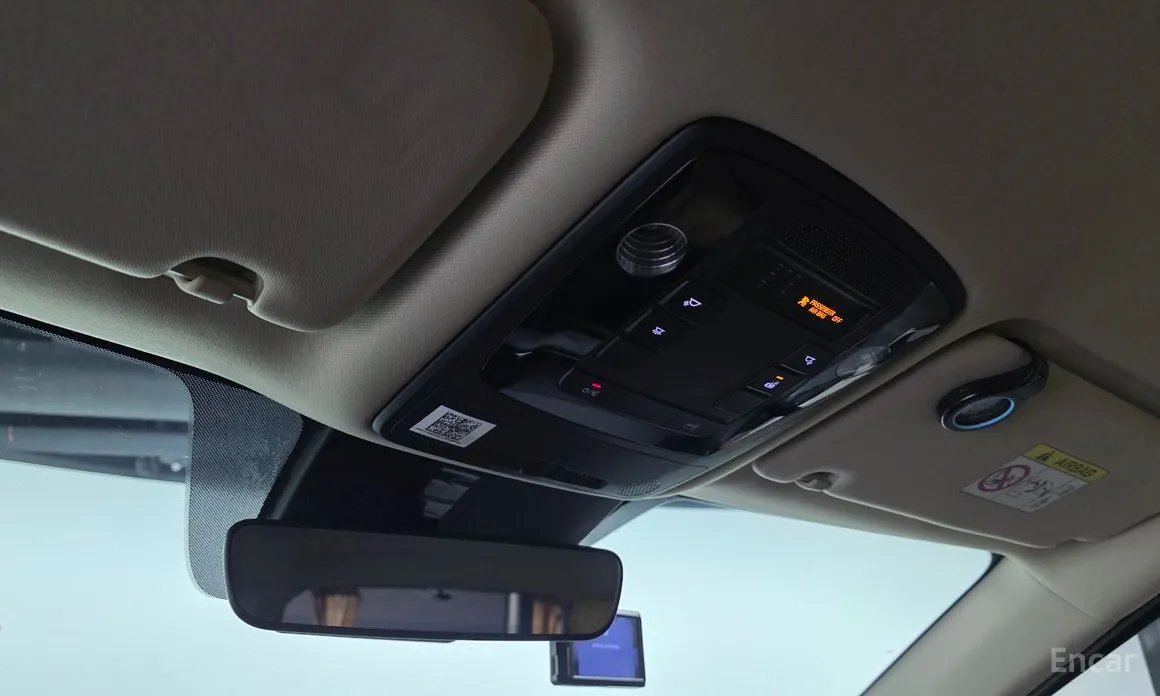 Photo 19 - Kia Carnival