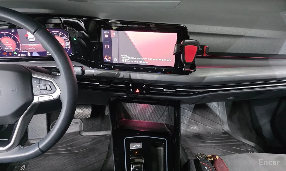 Фото 15 - Volkswagen Golf