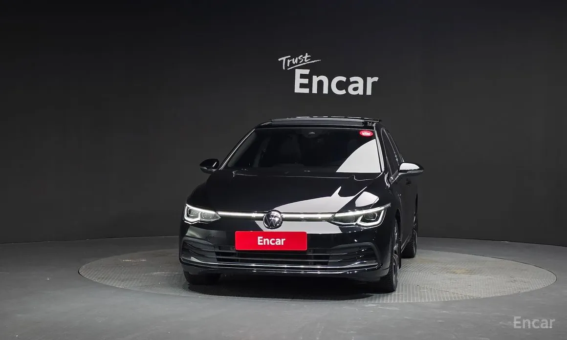 Фото 3 - Volkswagen Golf