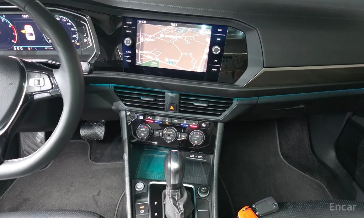 Фото 15 - Volkswagen Jetta