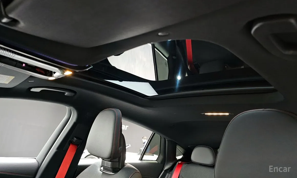 Фото 18 - Mercedes-Benz GLC-Class