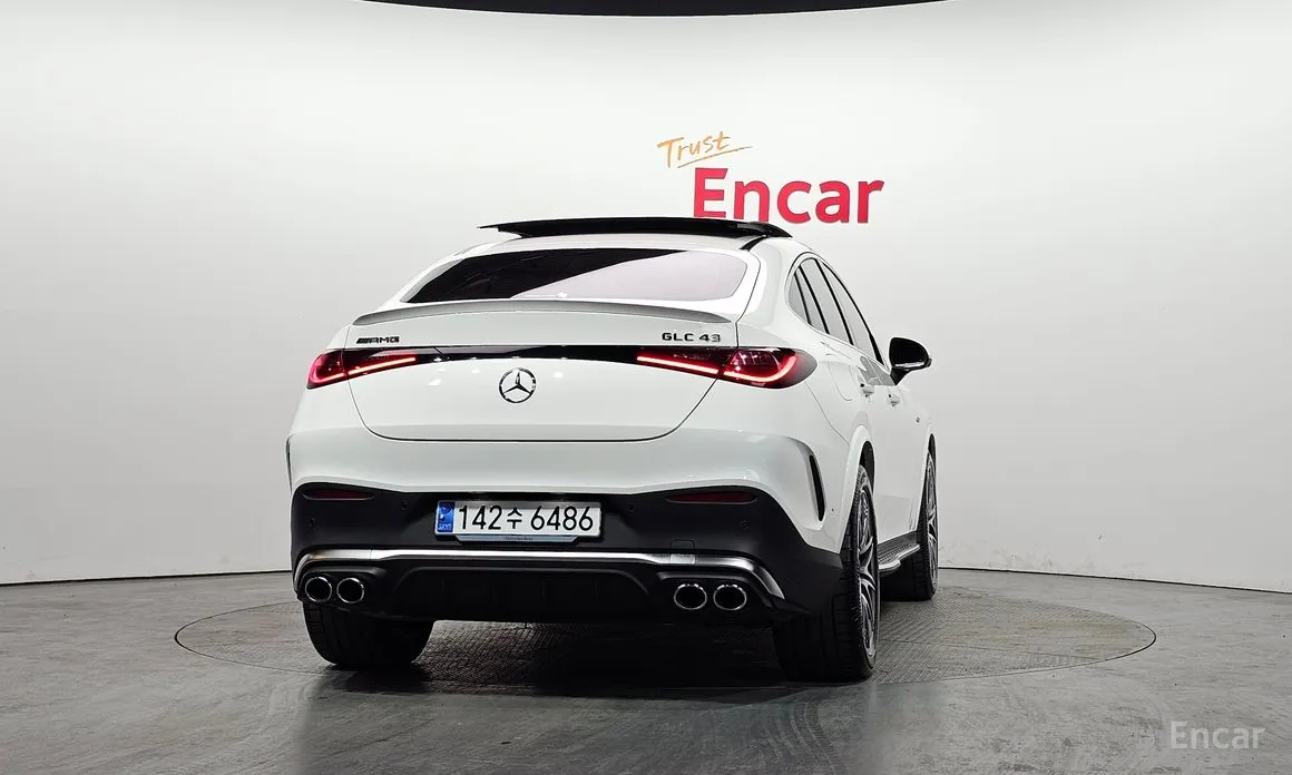 Фото 4 - Mercedes-Benz GLC-Class