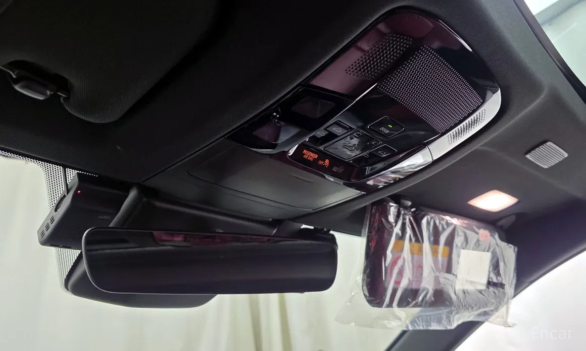 Фото 17 - Lexus NX