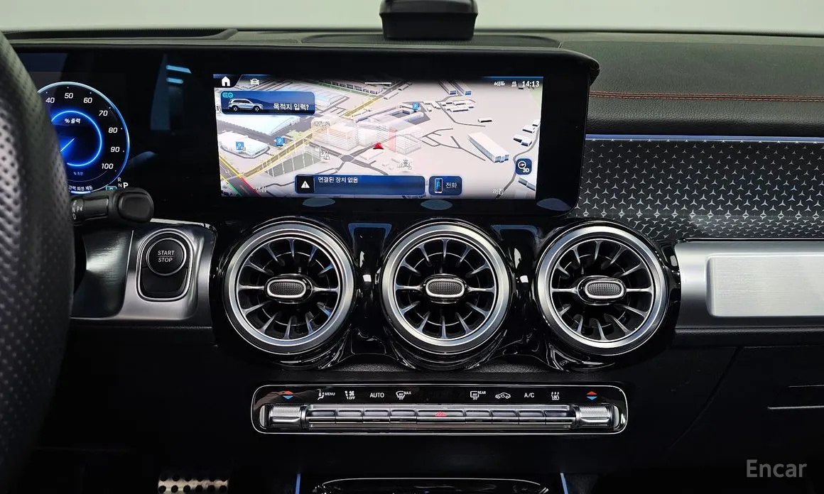 Фото 15 - Mercedes-Benz EQB