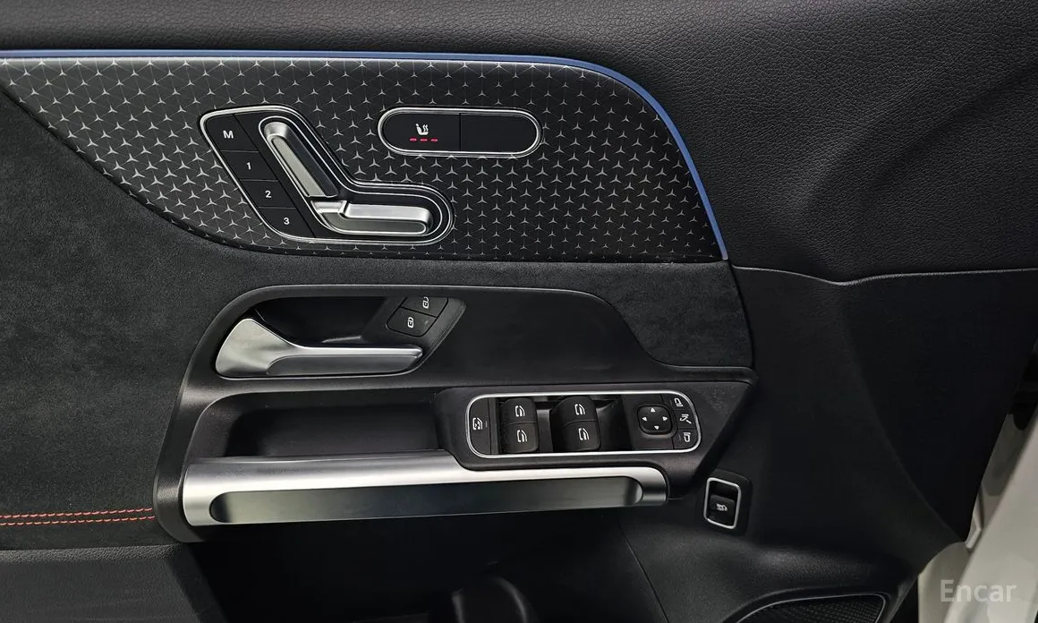 Фото 18 - Mercedes-Benz EQB