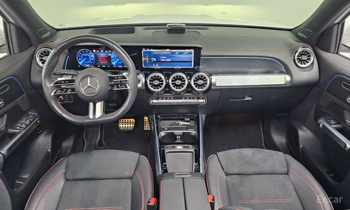 Фото 7 - Mercedes-Benz EQB