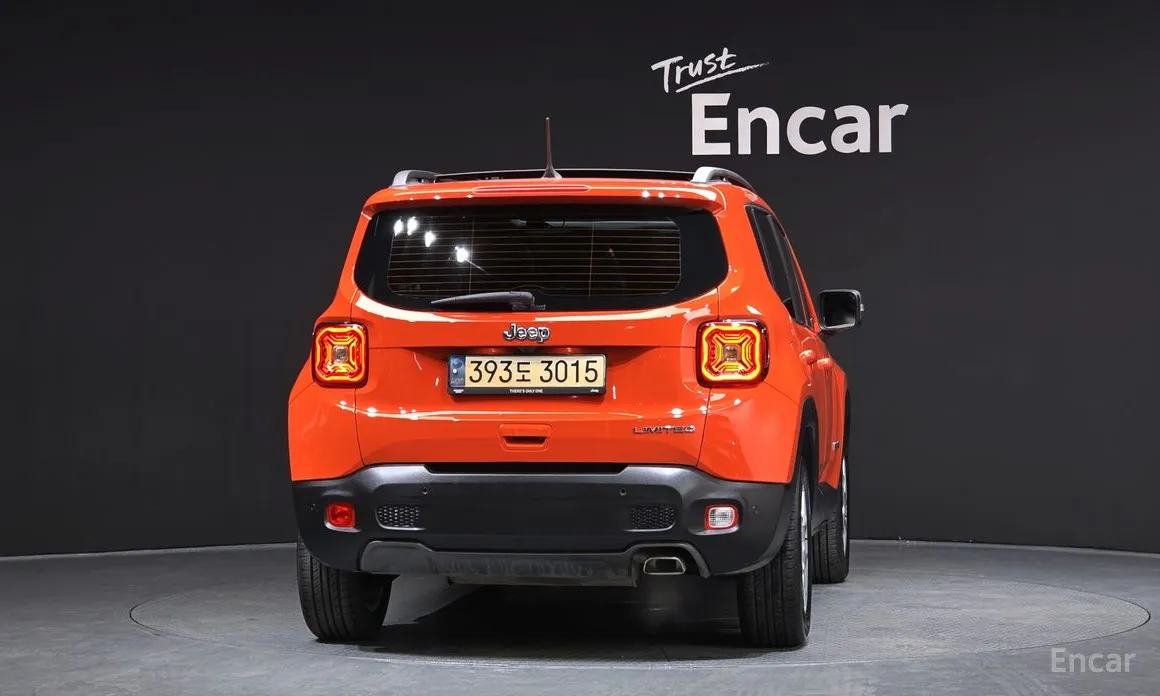 Фото 4 - Jeep Renegade
