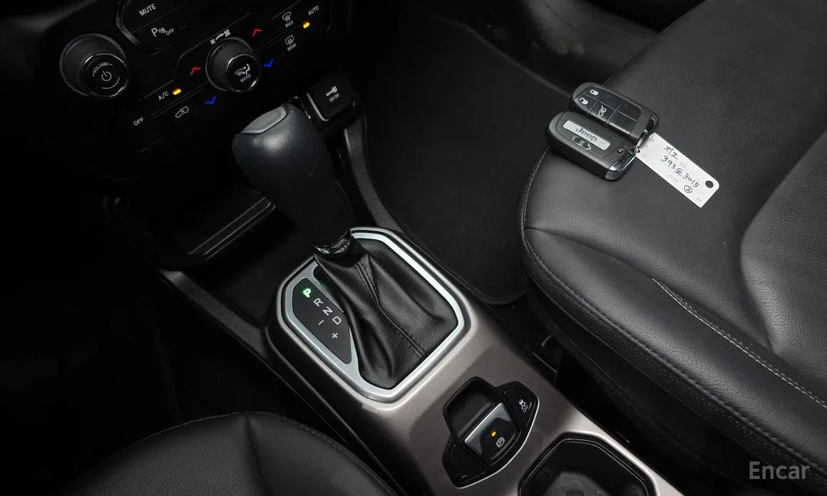 Фото 9 - Jeep Renegade