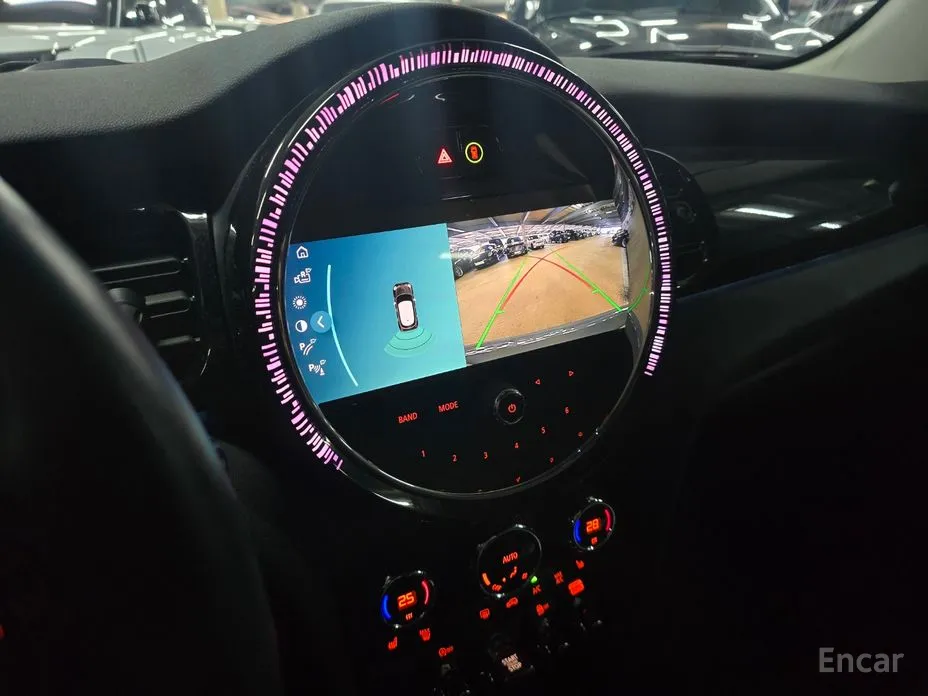 Фото 9 - Mini Cooper