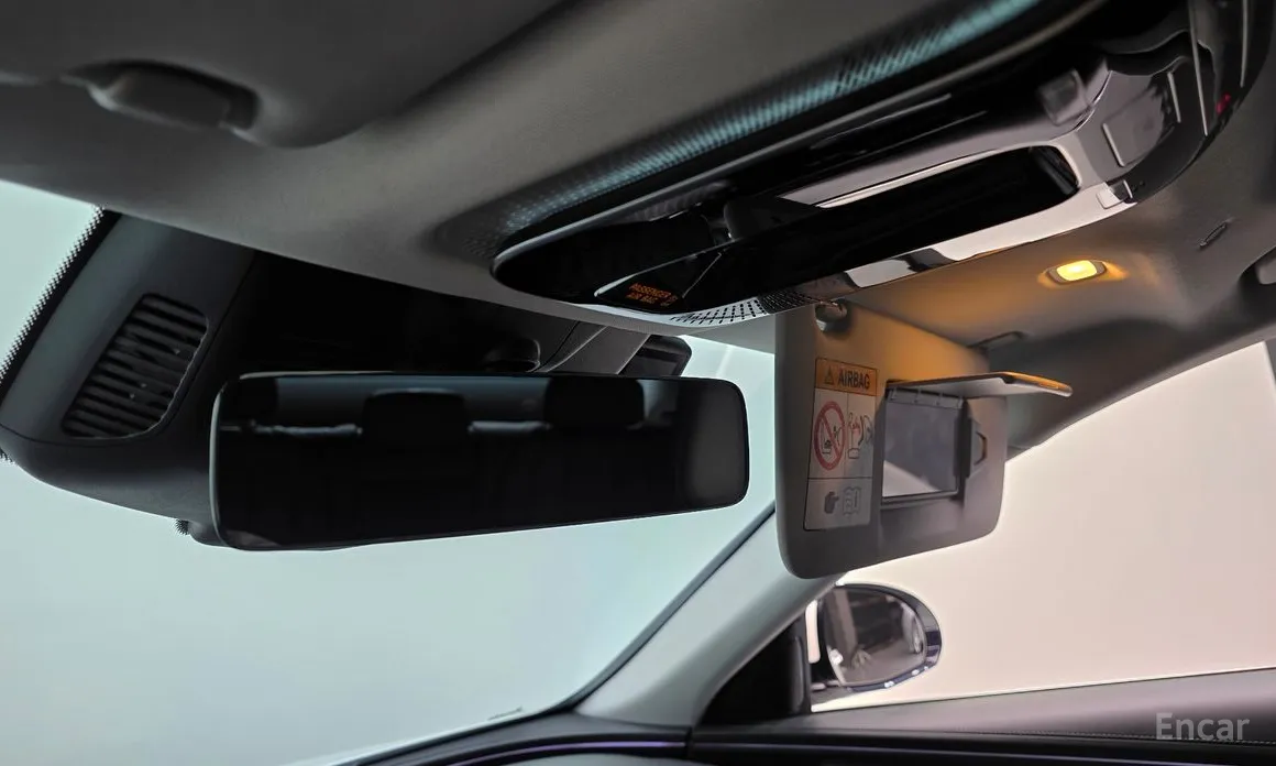 Фото 15 - Mercedes-Benz E-Class