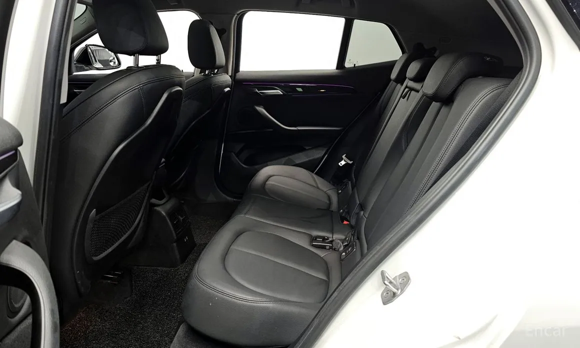 Фото 12 - BMW X2 (F39)