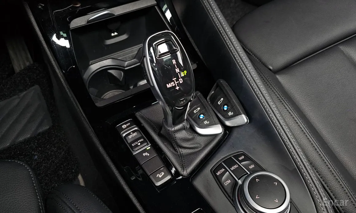 Фото 9 - BMW X2 (F39)