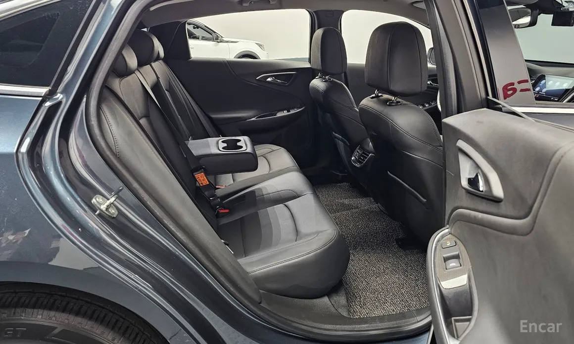 Фото 12 - Chevrolet Malibu