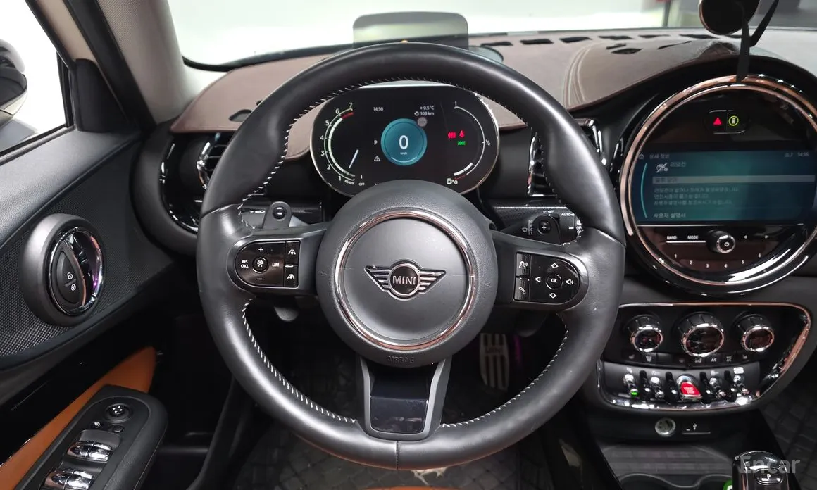 Фото 13 - Mini Clubman