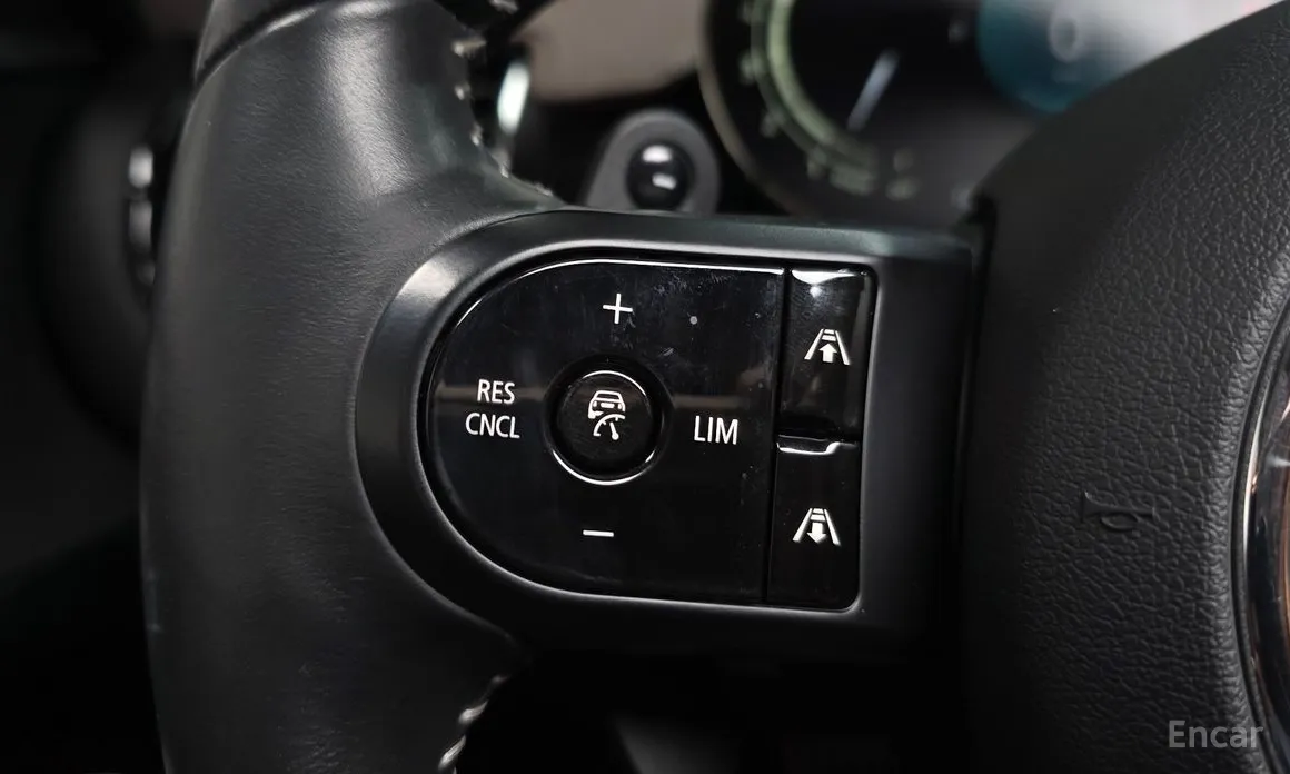 Фото 15 - Mini Clubman