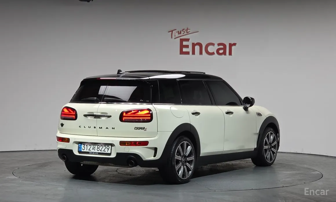 Фото 2 - Mini Clubman