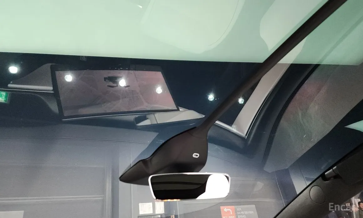 Фото 19 - Tesla Model X