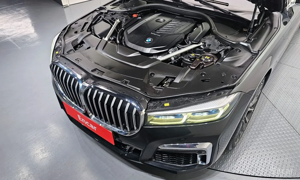 BMW 7 Series 2015 740Li xDrive M Sport Package